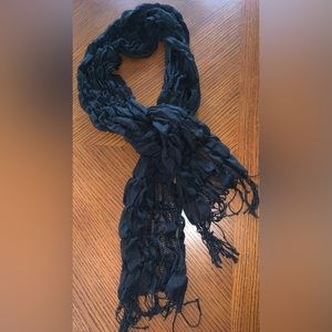 Long black lightweight scarf‎ with fringe